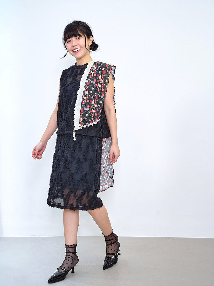 Lace Trim Floral Printed Scarf (2 Colours)