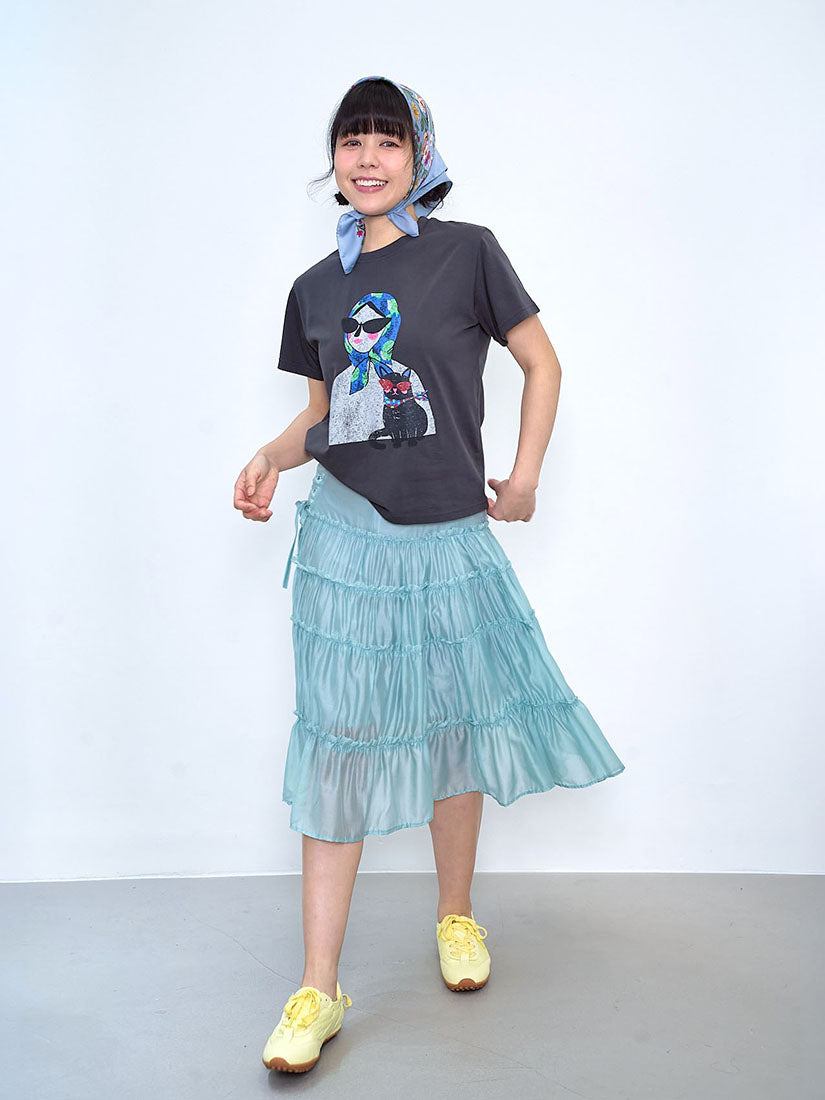 Stylized Lady And Cat Printed Tee (2 Colours)