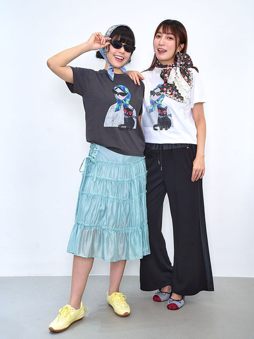 Stylized Lady And Cat Printed Tee (2 Colours)