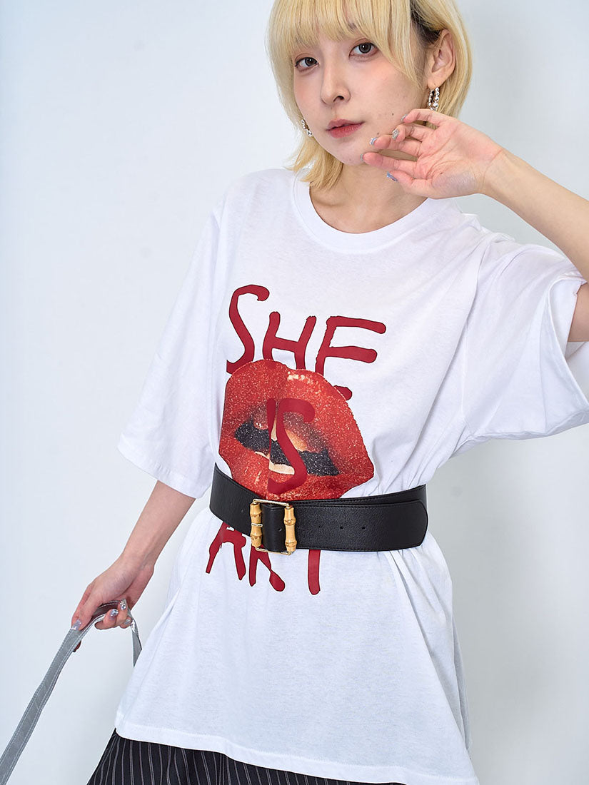 'She Is Art' Lip Printed Tee (2 Colours)