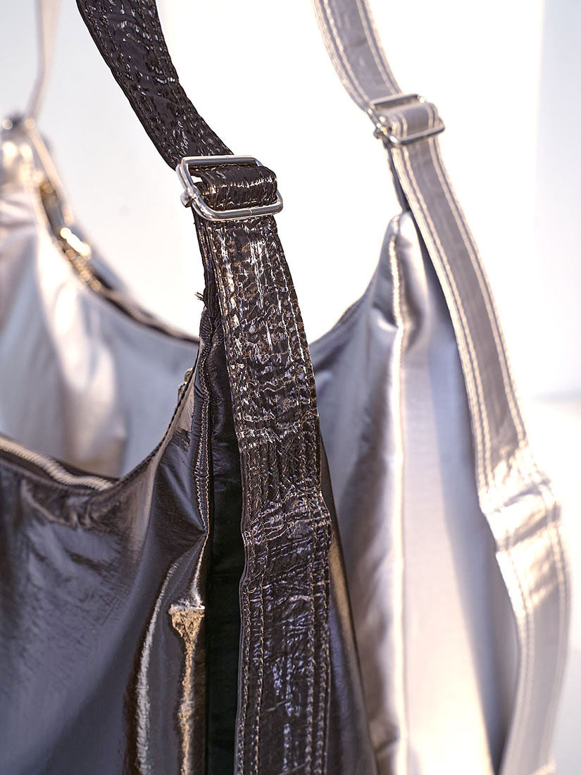 Eyelet Detailed Shiny Shoulder Bag (2 Colours)