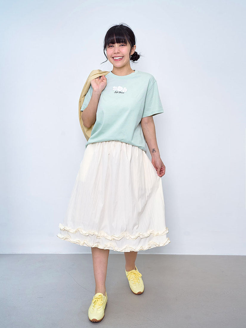 3D Floral Applique Tee (2 Colours)