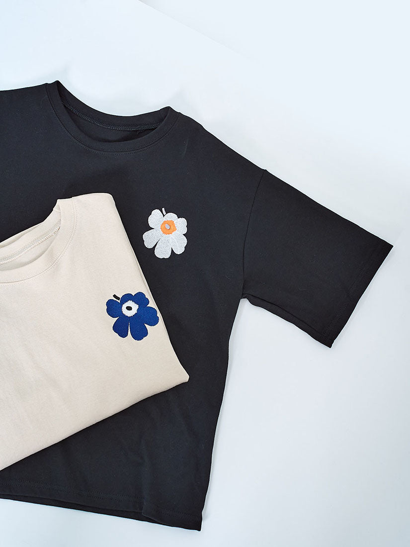 Unikko Flower Embroidered Tee (2 Colours)
