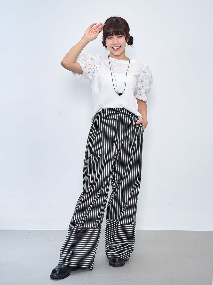 Floral Texture Sleeve Top (2 Colours)