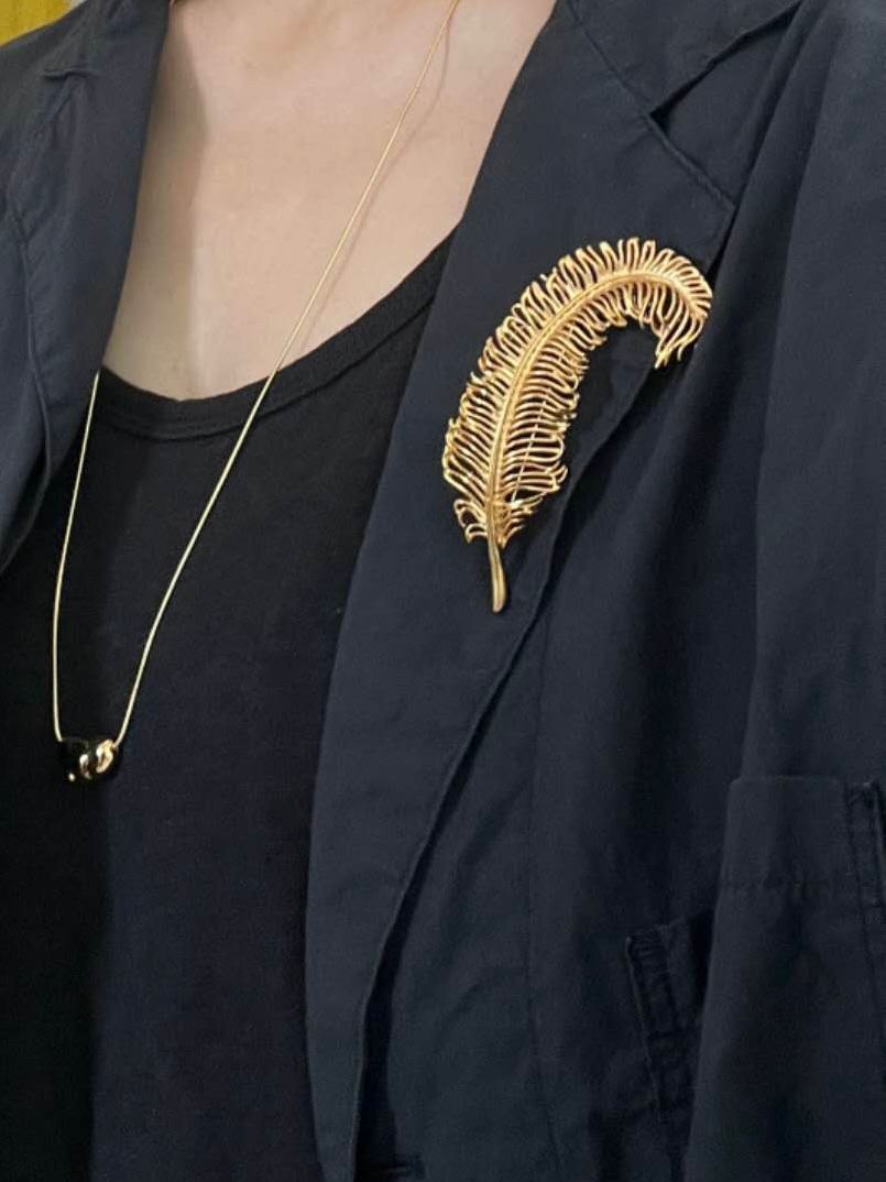 Vintage Gold Feather Brooch