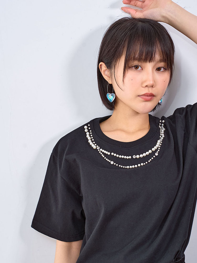 Double Pearl Necklace Tee (2 Colours)