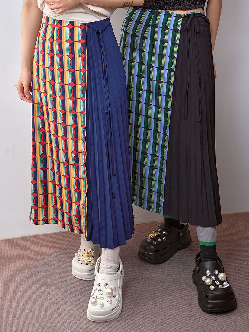 Pleated Panel Pattern Skirt (2 Colours)