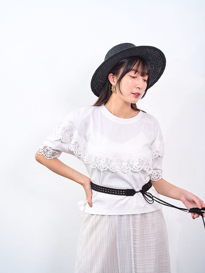 Lace Trim Batwings Sleeve Top