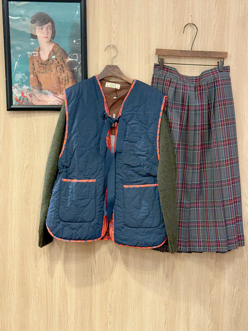 Ribbon quilted vest (2 Colours)