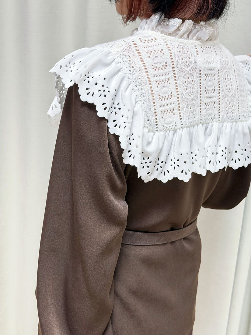 Lace Yoke Ruffle Trim Blouse (2 Colours)