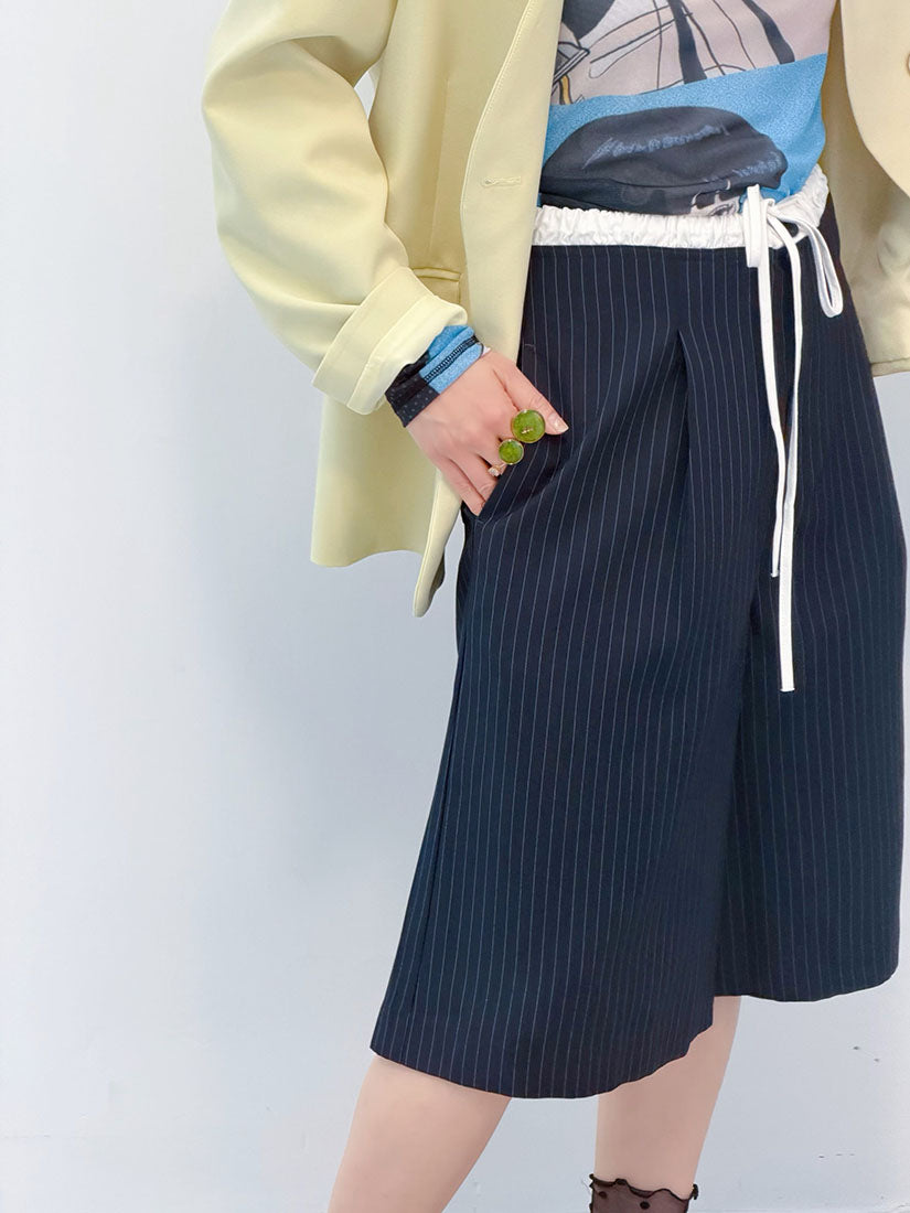 Contrast Drawstring Waist Pin Striped Bermuda Shorts (2 Colours)