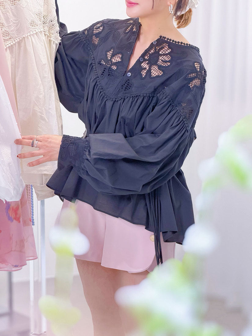 Crochet Lace Yoke Blouse (2 Colours)