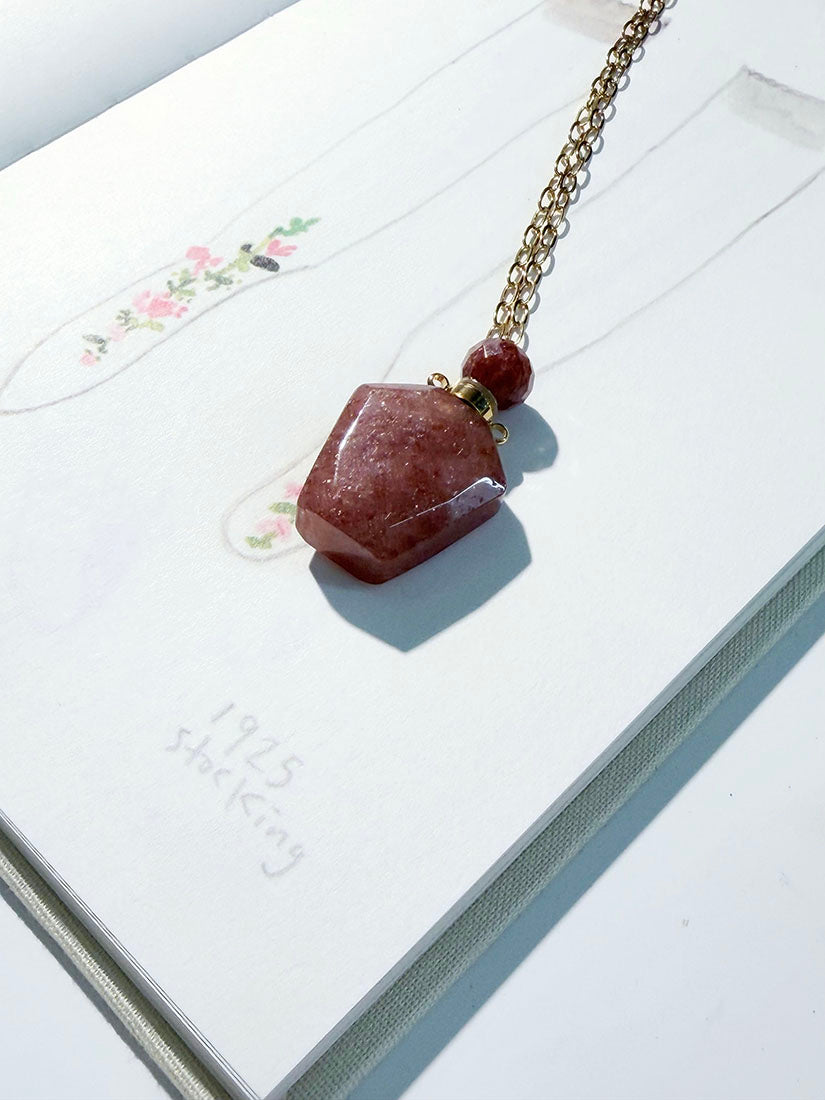 Crystal Bottle & Hammered Gold Jewellery (2 Styles)