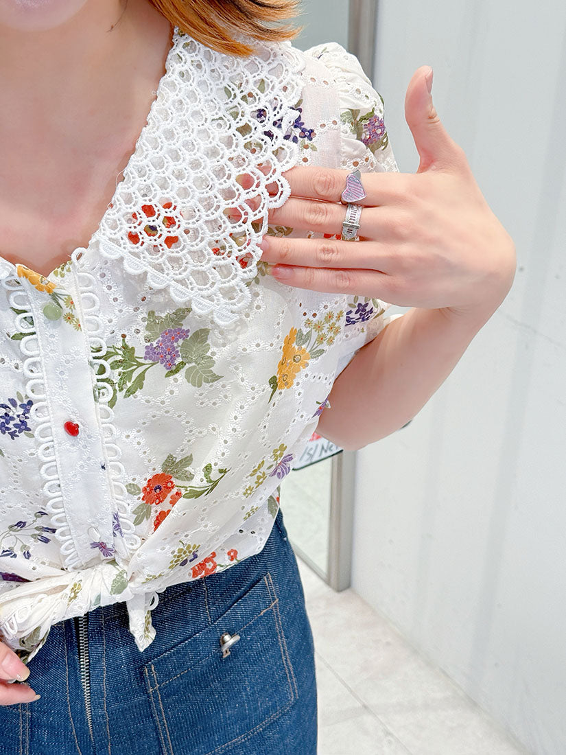 Lace Collar Floral Perforated Shirt