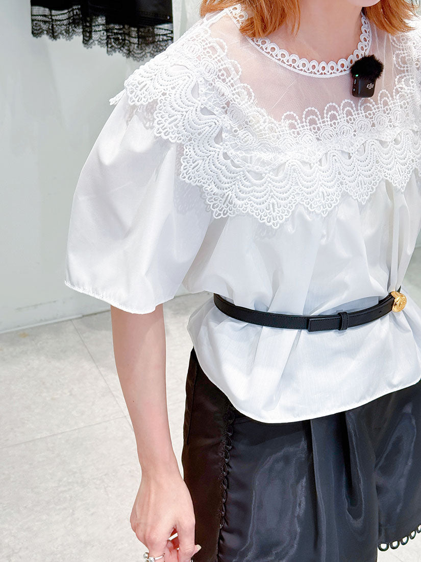 Lace Yoke Trim Short Sleeve Top