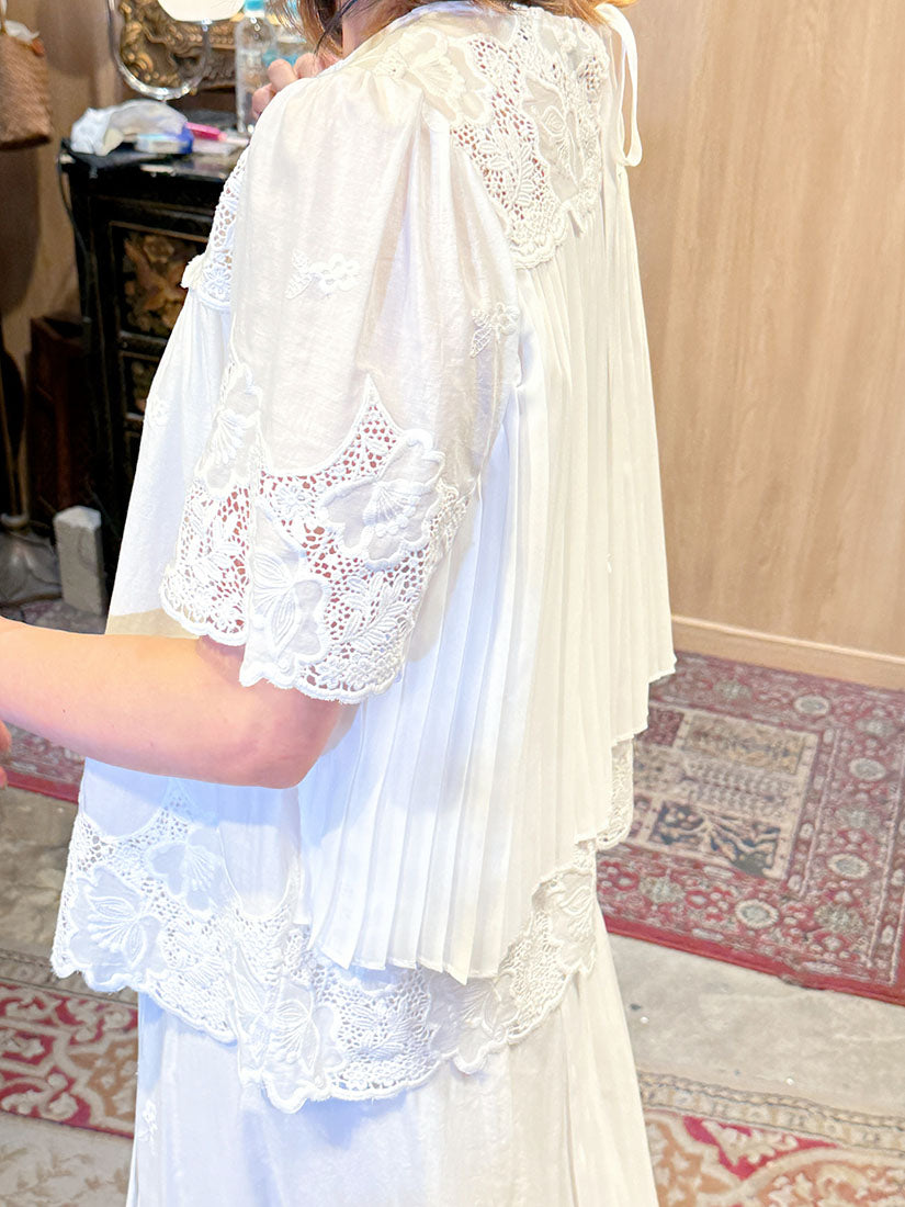 Pleated Back Embroidered Top(3 Colours )