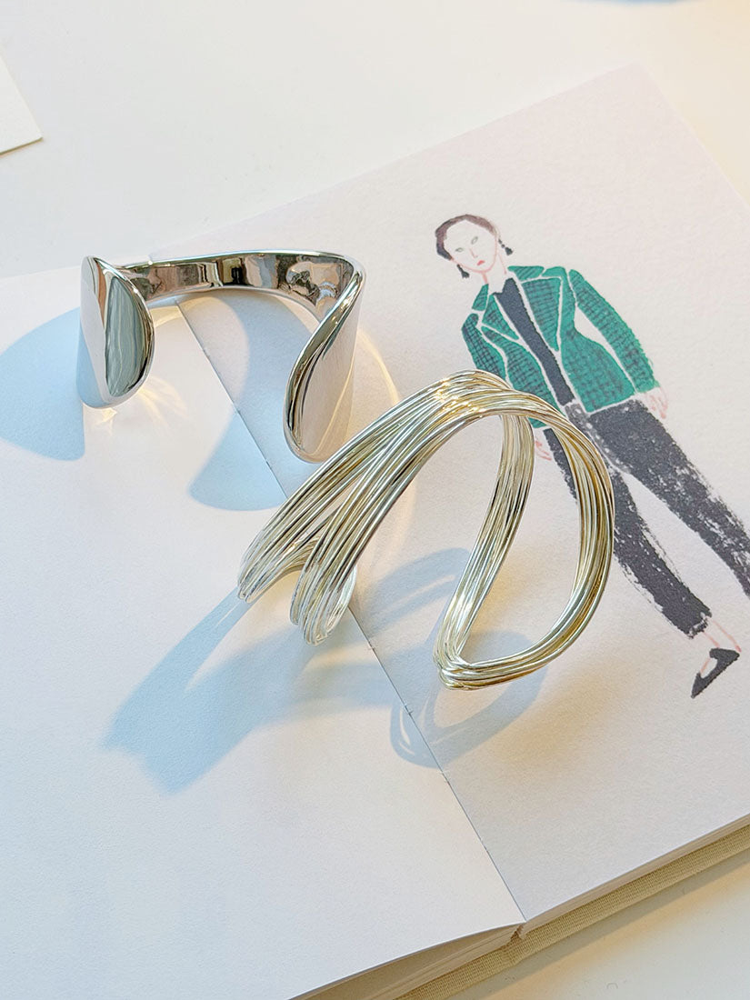Curved Open Bangle (2 Styles)