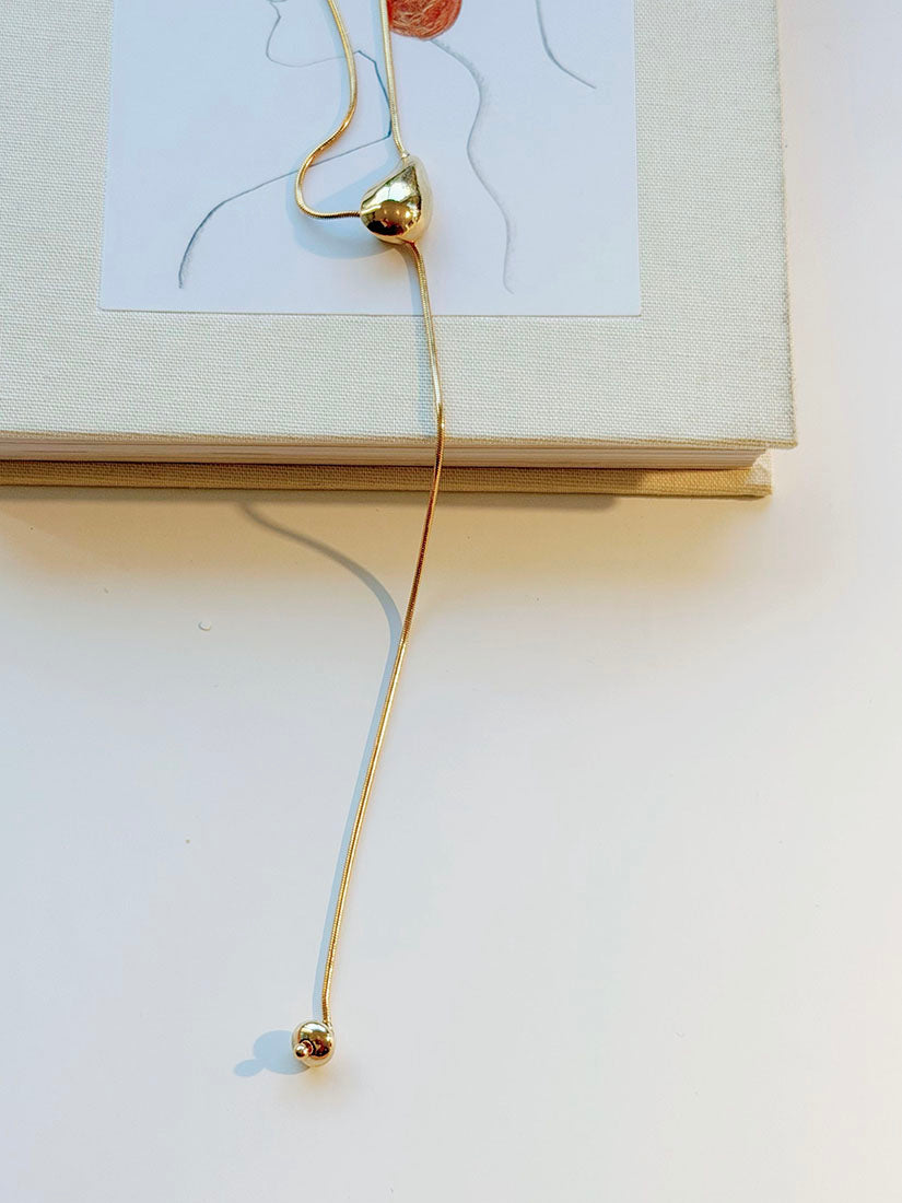 Fluid contour Necklace
