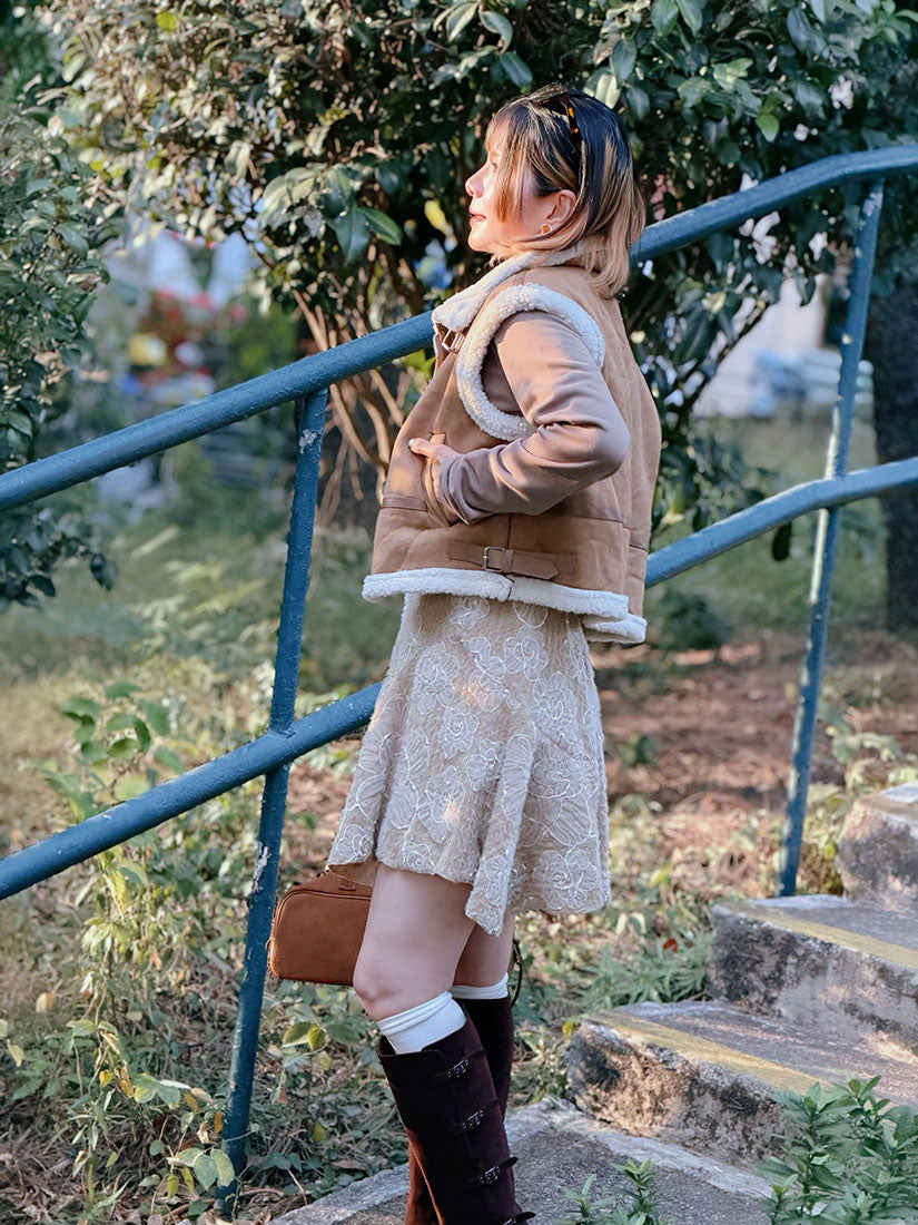 Leather Buckle Detailed Fleece Zip Up Vest Jacket (2 Colours)