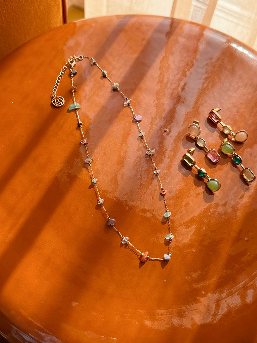 Necklace In Natural Stones Of Adventure Amethyst And Red Agate