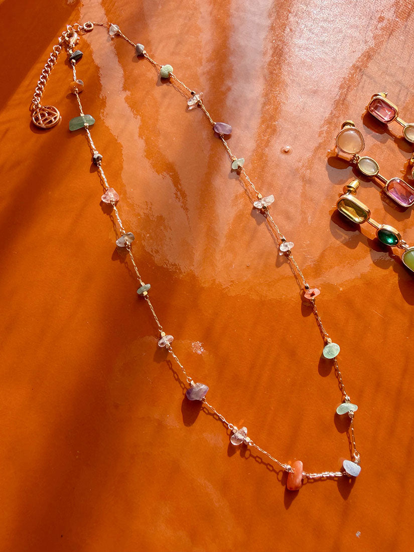 Necklace In Natural Stones Of Adventure Amethyst And Red Agate