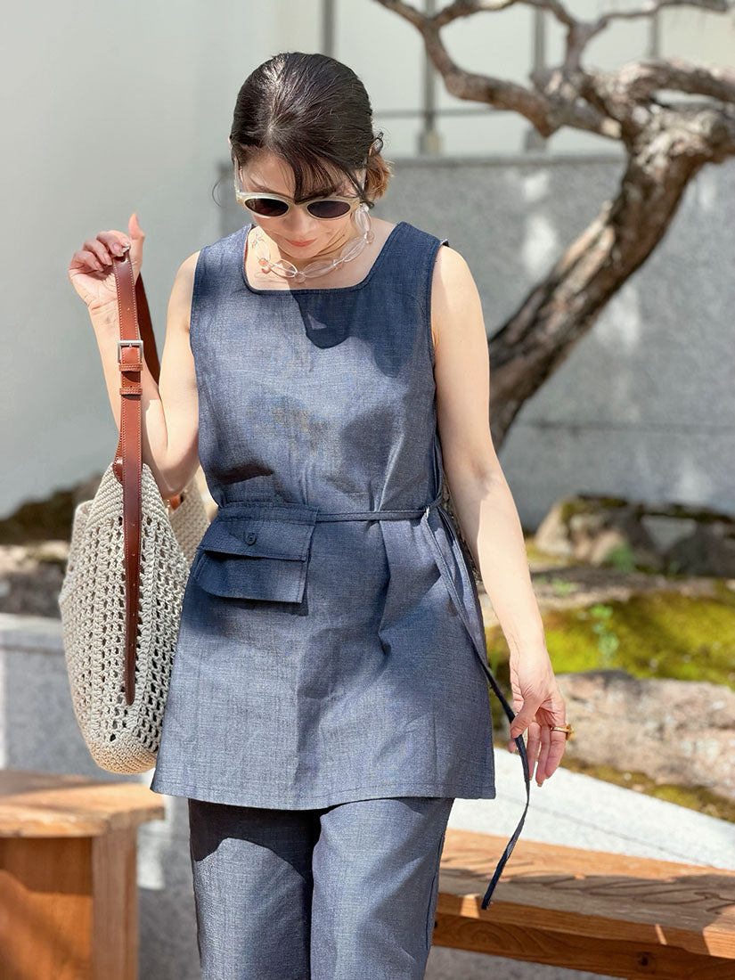 Square Neck Vest And Wide Lag Pants With Waist Bag Denim Set