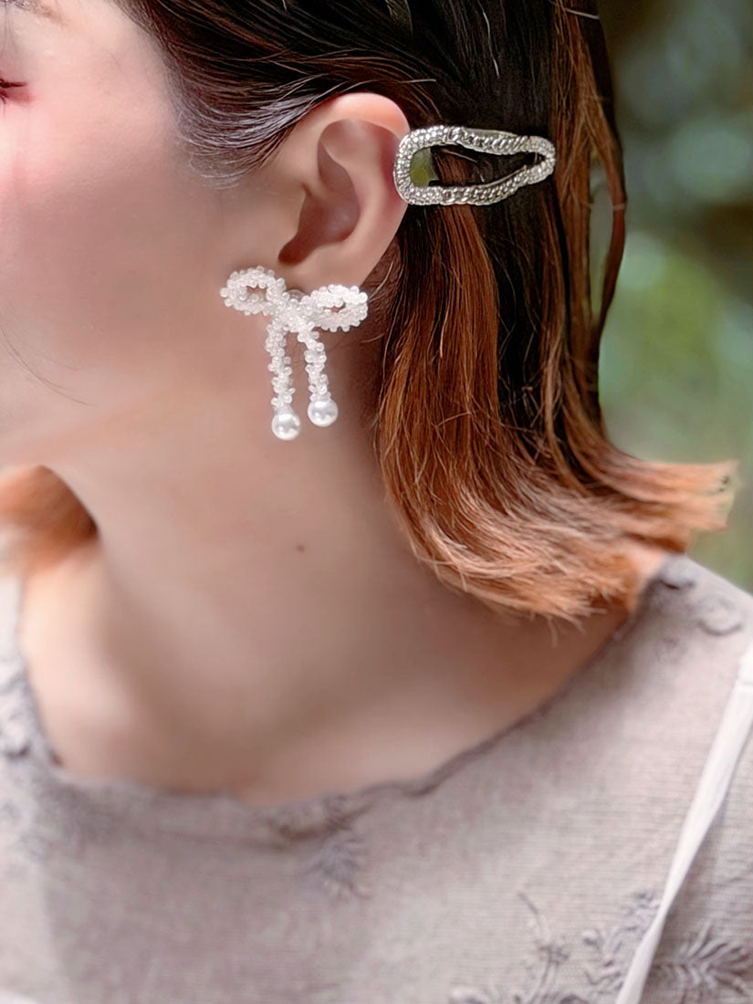 Beaded Bow Earrings (2 Colours)