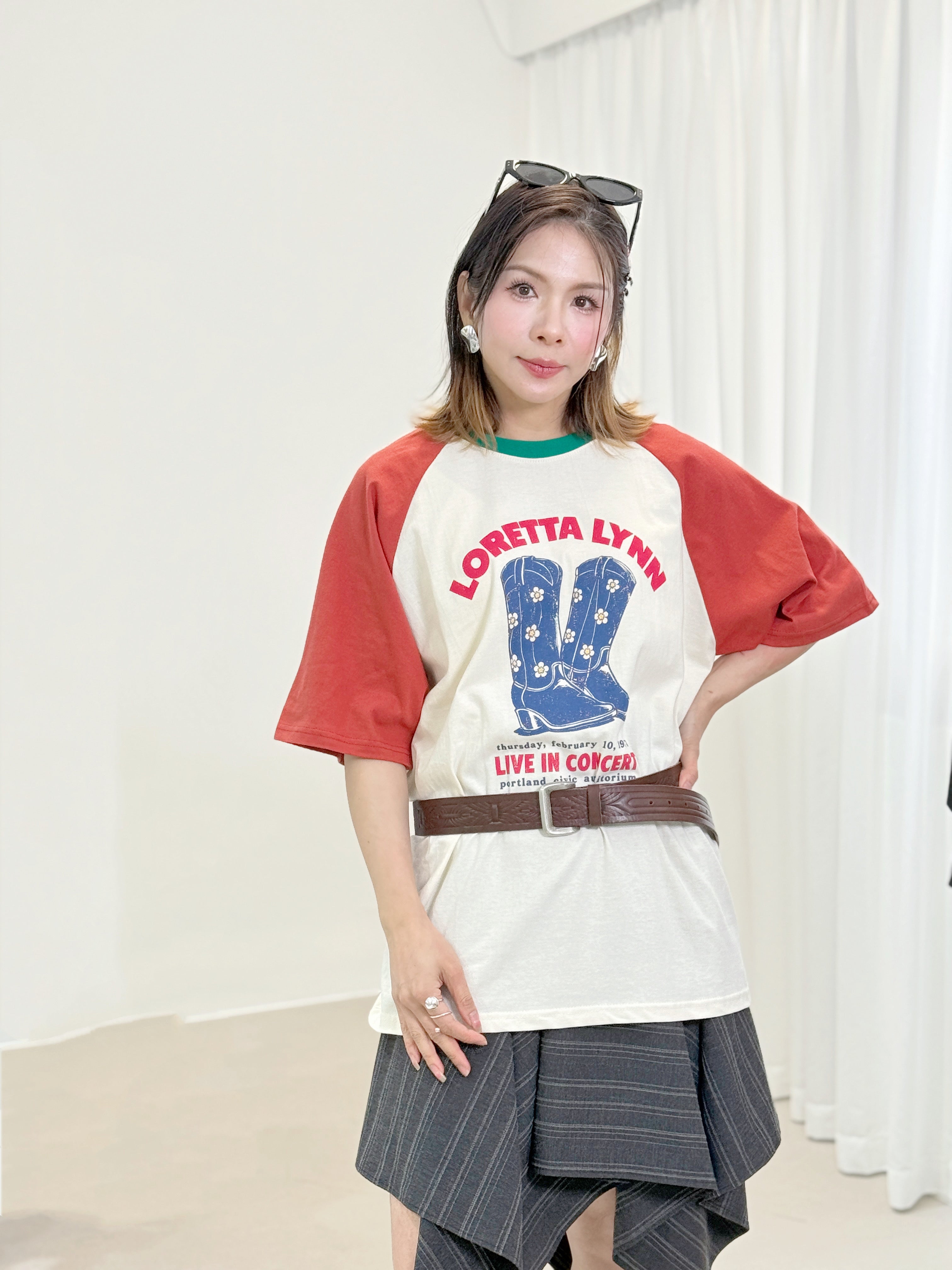 Boots Printed Raglan Sleeve Tee (2 Colours)
