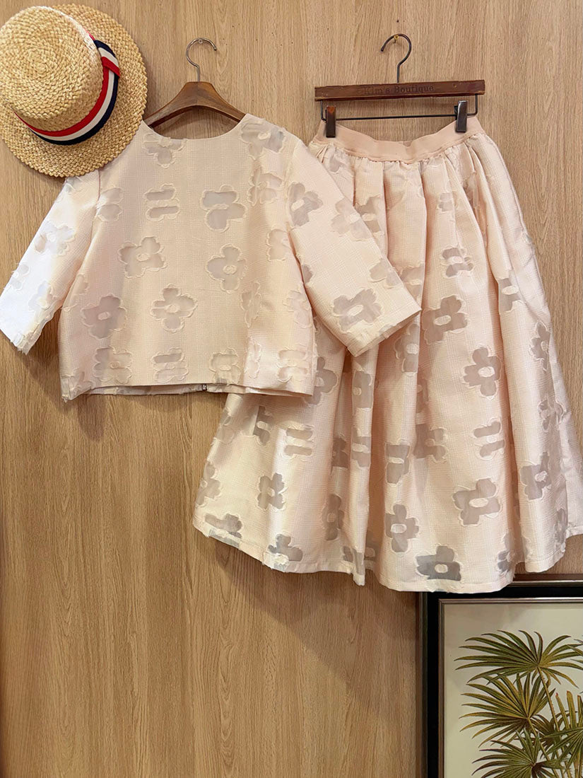 Flower Jacquard Zip Up Crop Top (2 Colours)