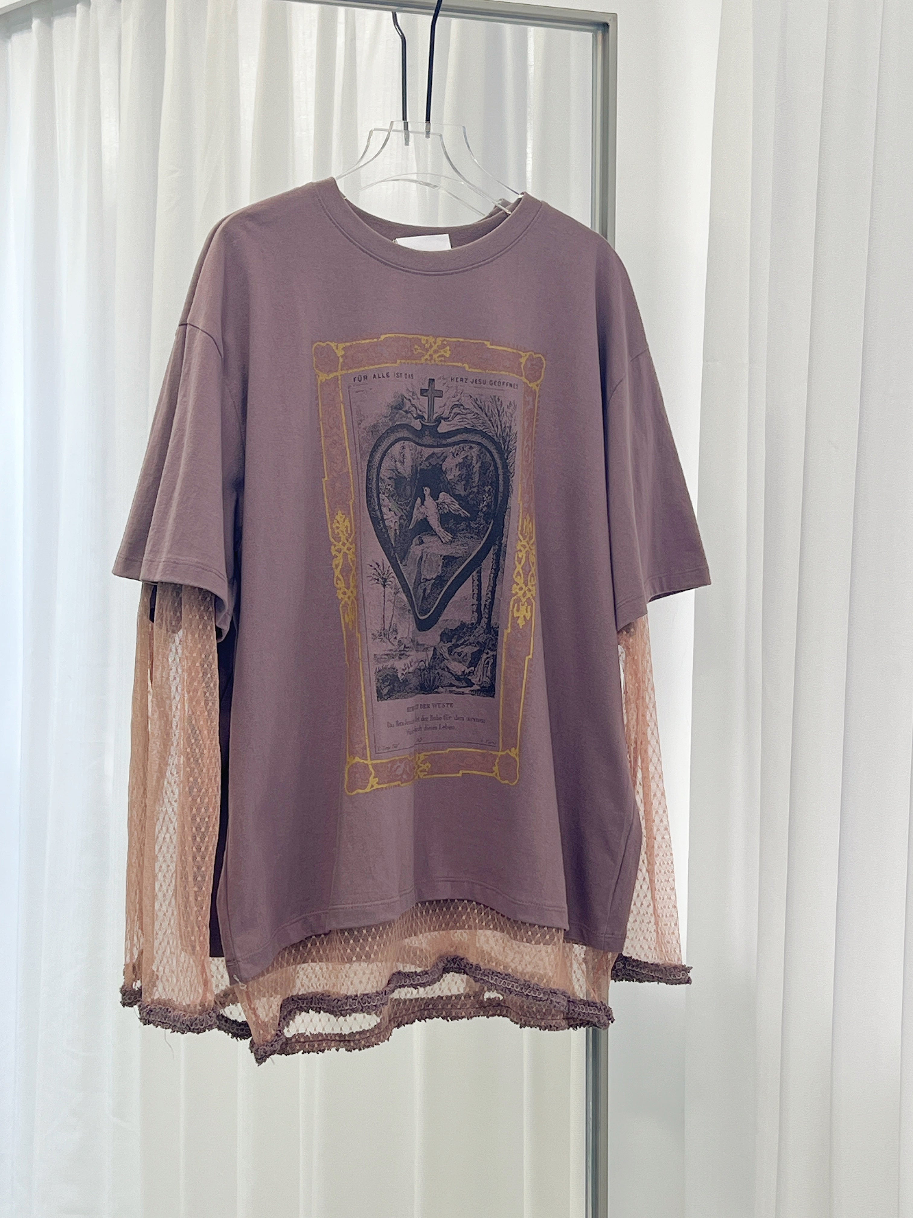 Antique Mesh Lace Trim Sleeve Print Tee