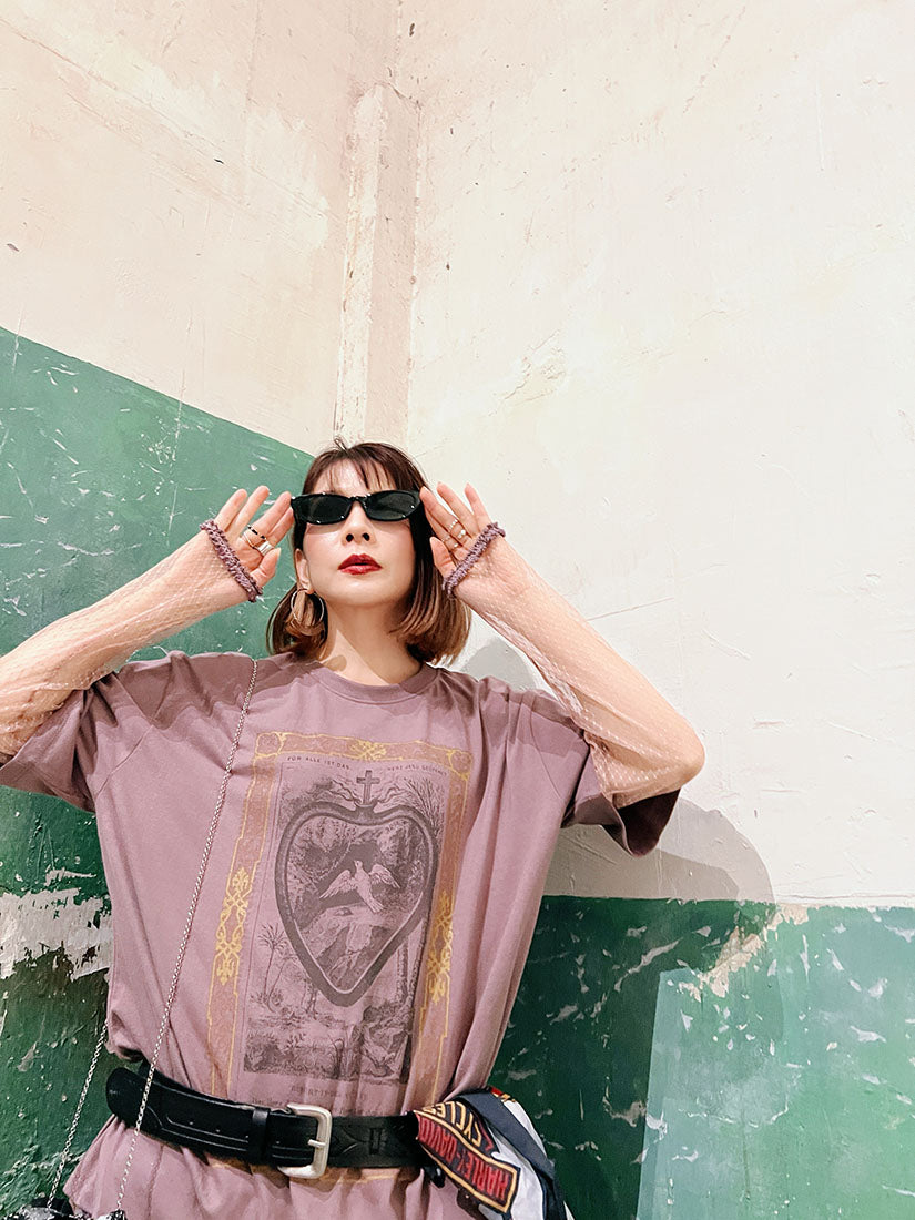 Antique Mesh Lace Trim Sleeve Print Tee (2 Colours)