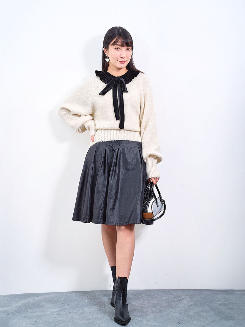 Velvet Ruffle Ribbon Collar Sweater (2 Colours)