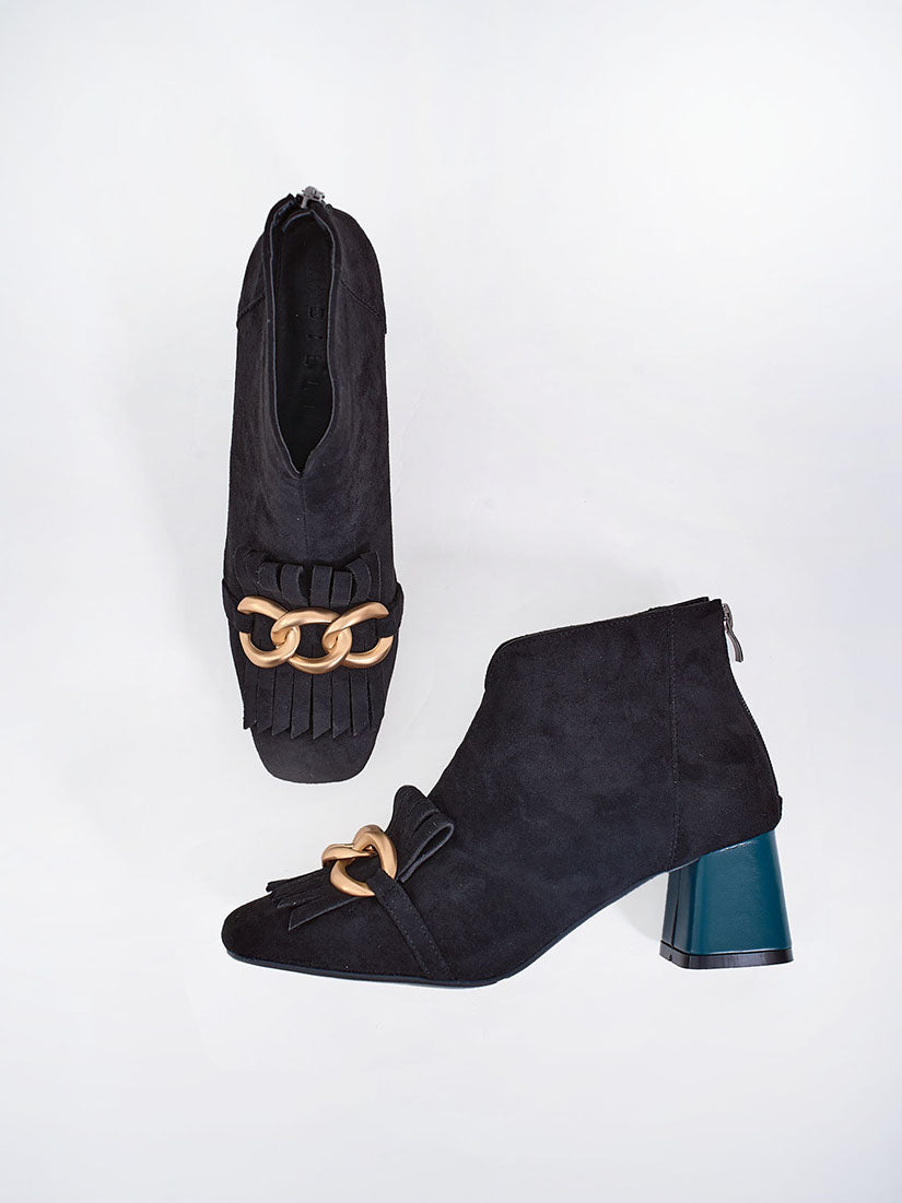 Matted Gold Chain Detailed Suede Ankle Boots(Display Sale)