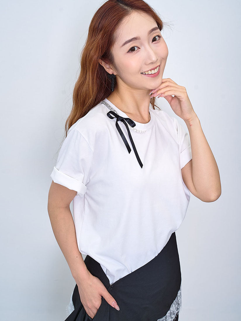 Half Pearl Chain Ribbon Bow Neck Tee (2 Colours)