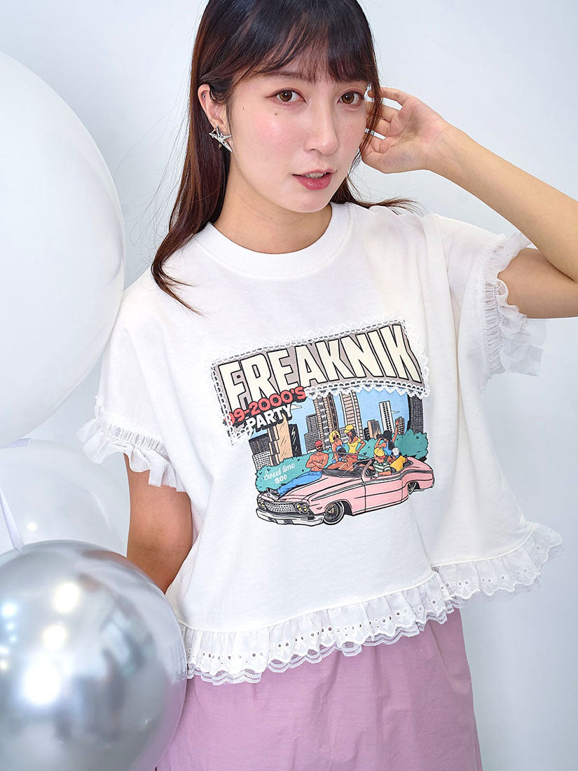 'Freaknik' Printed Lace Trim Crop Tee (2 Colours)