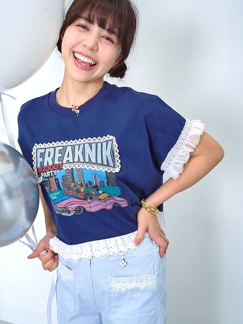 'Freaknik' Printed Lace Trim Crop Tee (2 Colours)