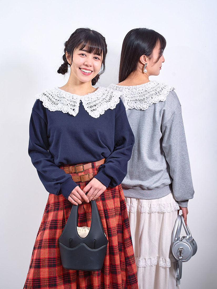 Contrast Crochet Collar Sweatshirt (2 Colours)