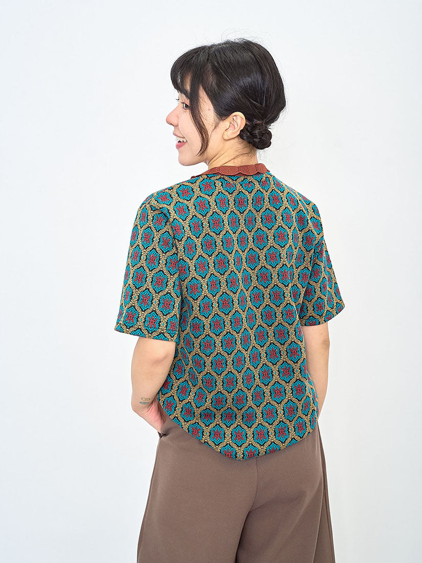 Knitted Collar Vintage Pattern Top (2 Colours)