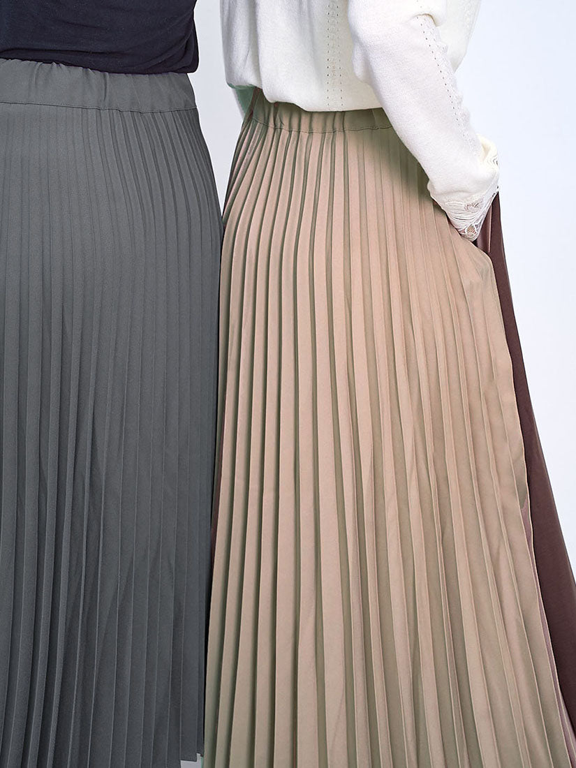 Layered Pleated Two Tone Skirt (2 Colours)