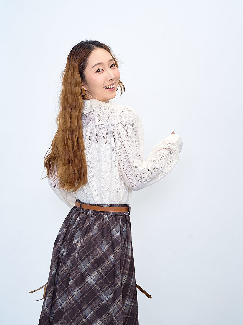 Pleated Collar Brushed Lace Blouse (2 Colours)