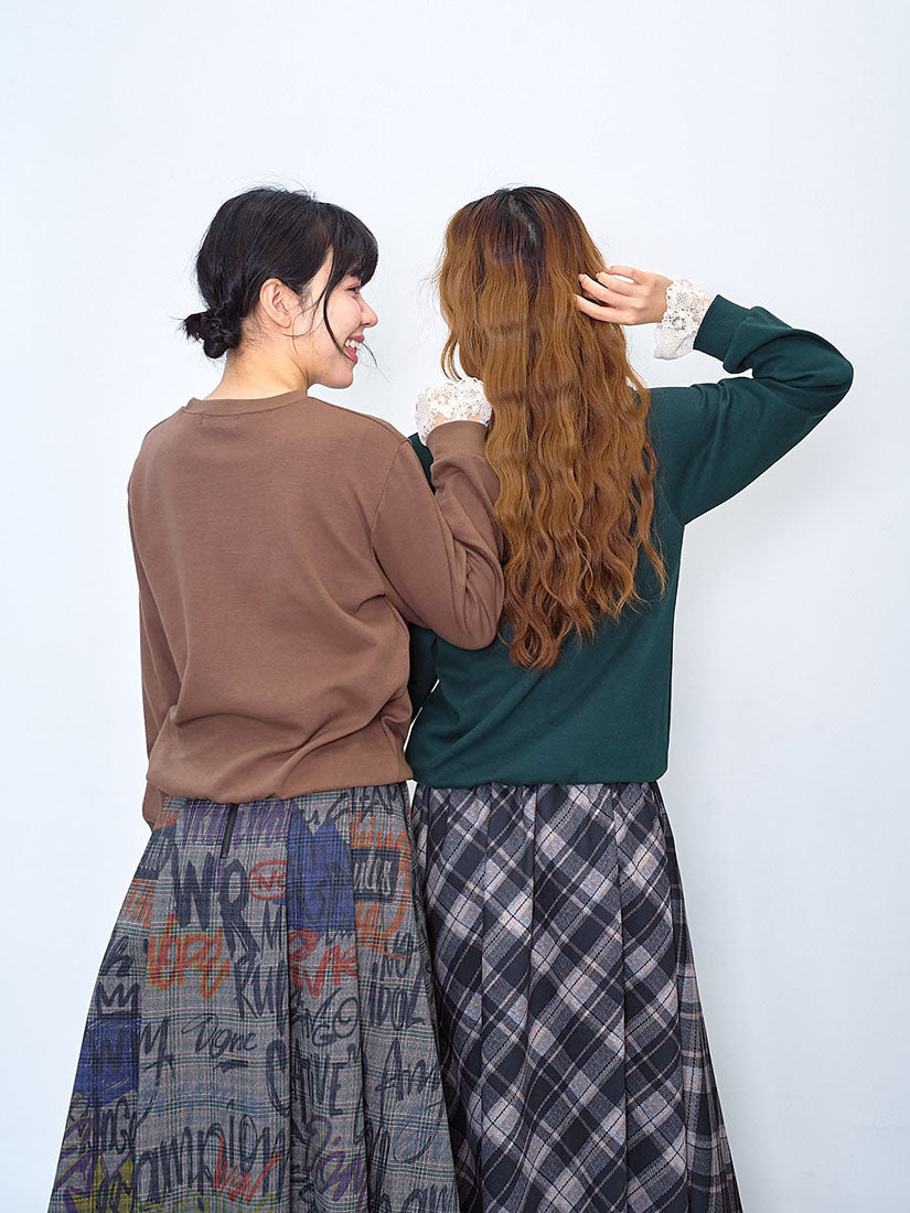 Flower Embellish Printed Sweatshirt (2 Colours)