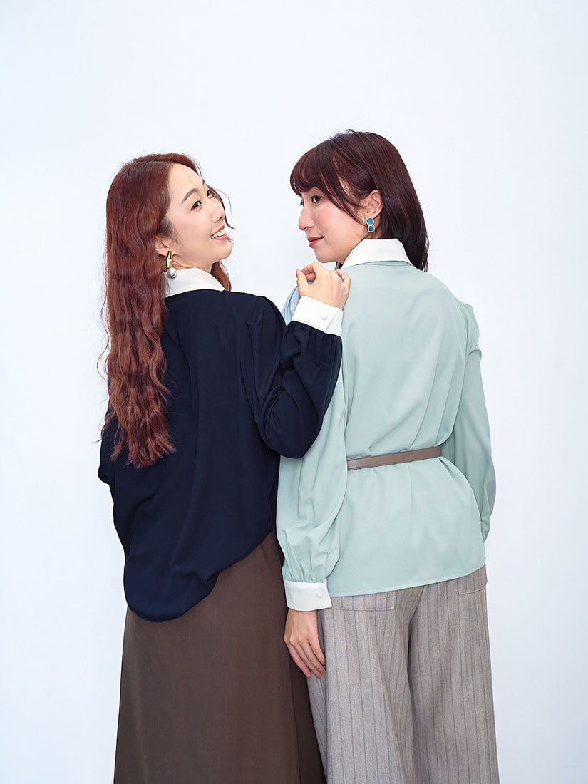 Contrast Pointed Collar Blouse (2 Colours)