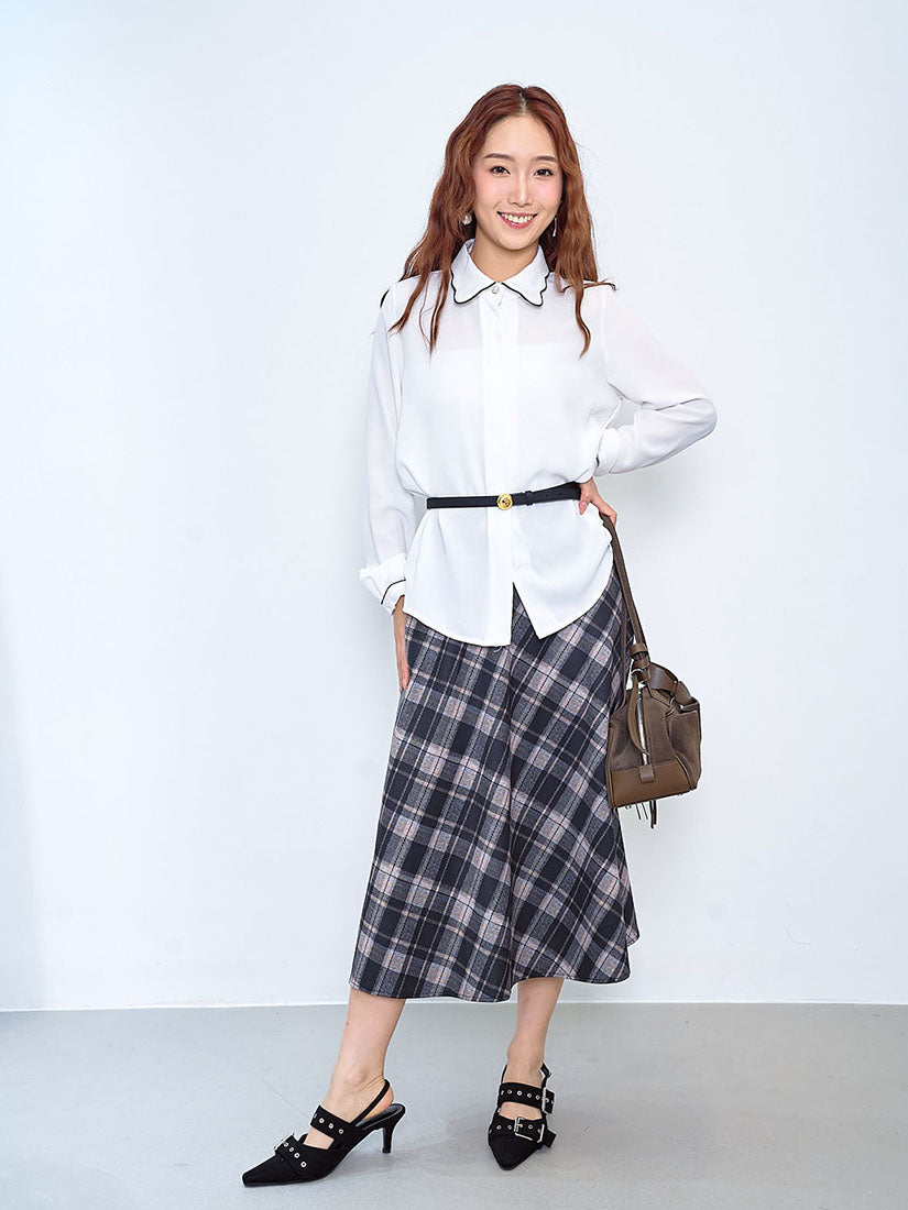 Contrast Piping Collar Blouse (2 Colours)