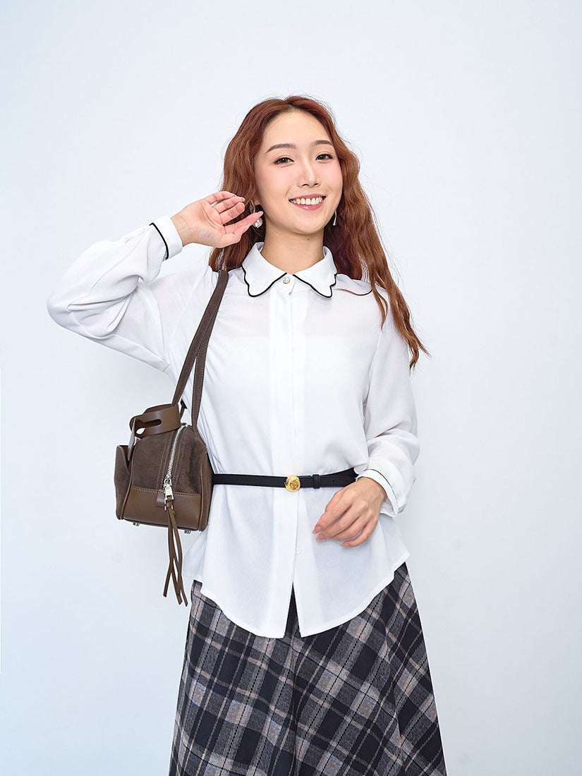 Contrast Piping Collar Blouse (2 Colours)