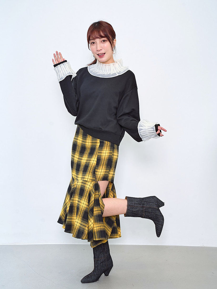 Chiffon Pleated Neck Sweatshirt (2 Colours)