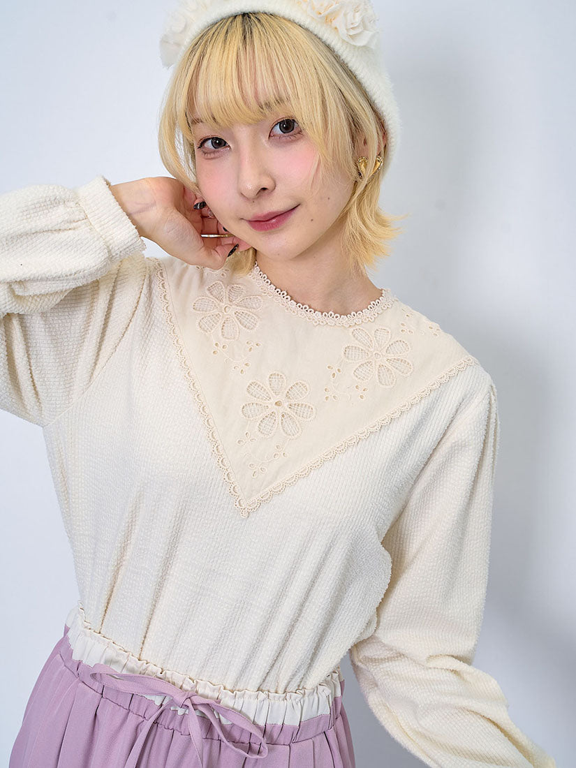 Lace Patch Yoke Wrinkle Top (2 Colours)