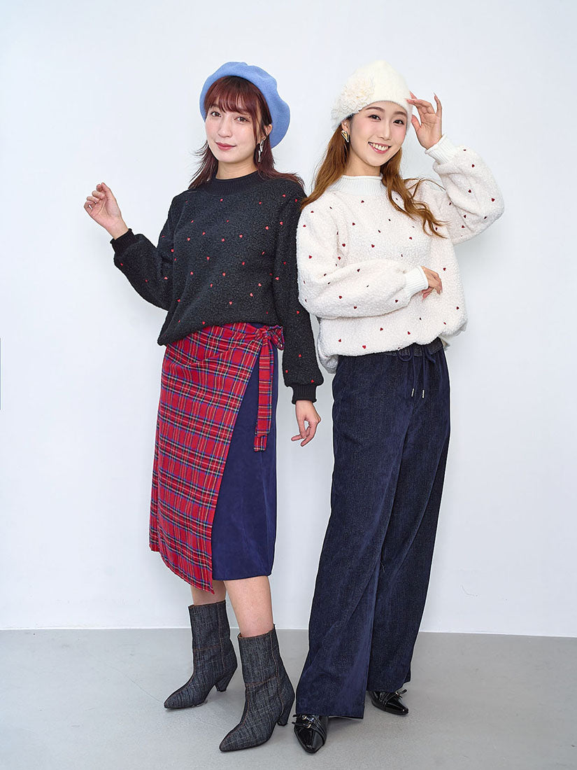 Heart Embroidered Fleece Sweatshirt (2 Colours)