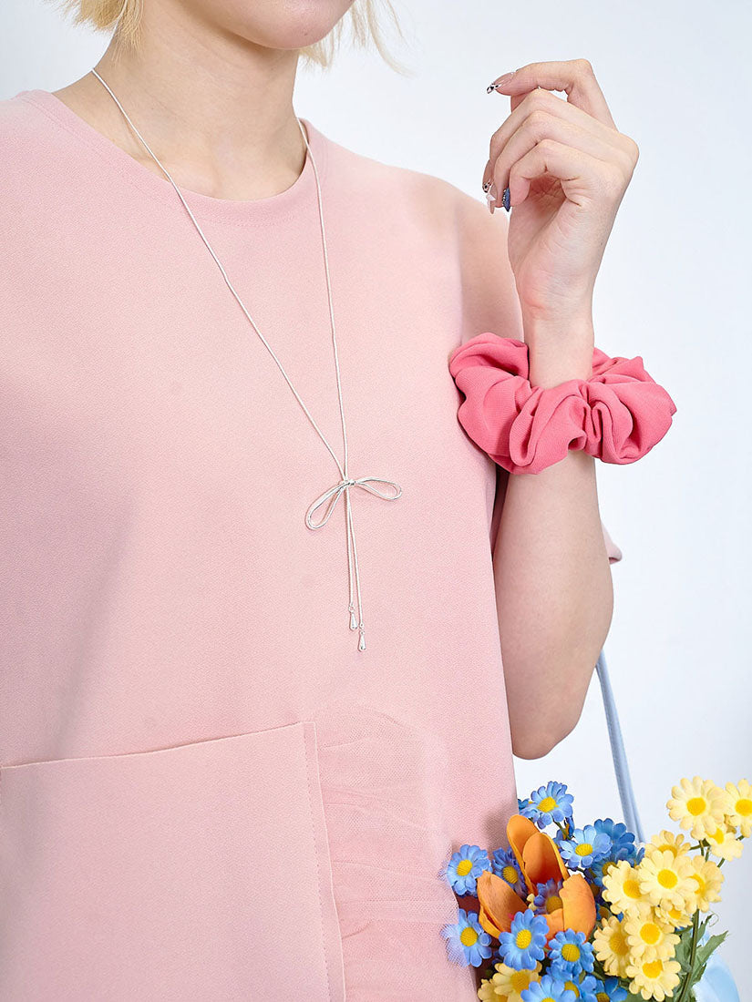 Silver Bow Necklace