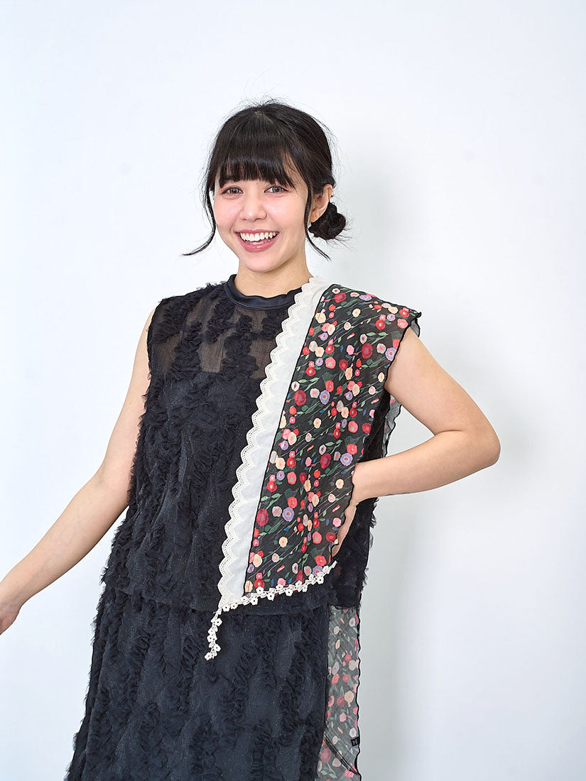 Lace Trim Floral Printed Scarf (2 Colours)