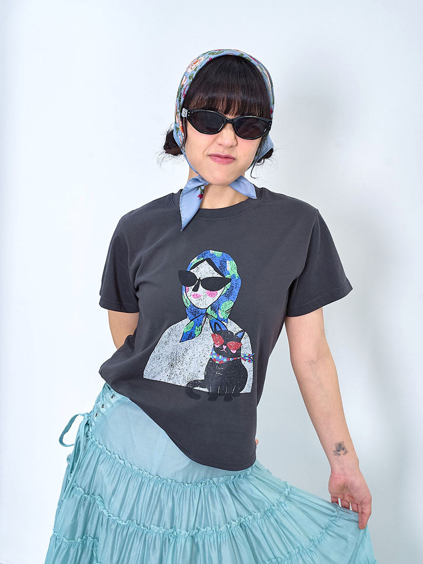 Stylized Lady And Cat Printed Tee (2 Colours)